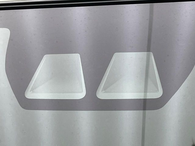 �y�X�}�[�g�A�V�X�g�z���s���ɑO���̎ԗ�����F�����A�Փ˂������Ȏ��͌x��ƃu���[�L�ŏՓˉ���Ɣ�Q�y�����A�V�X�g�B�����S�Ƀh���C�u�����y���݂��������܂��B