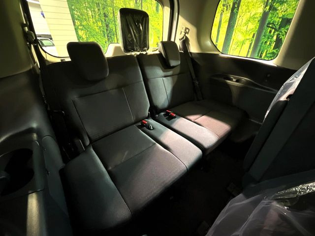 3��ڃV�[�g�͂�������ԗǍD����l�ł��������ƍ����Ē����܂��̂ŁA��l���ł̂��o���������N���N�ł��􂲉Ƒ��ŁA�C�̒m�ꂽ���ԂŁA�h���C�u�ɍs���̂��y���݂ł��ˁ�