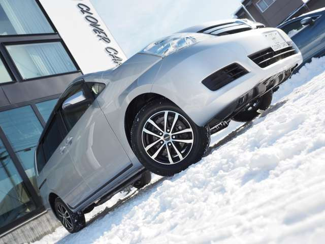 ���Ԃ̏�ԂŋC�ɂȂ镔�����������܂�����A���[���ɂČf�ڒ��ȊO�̉摜�⓮��������肷�邱�Ƃ��\�ł�!�J�[�Z���T�[�o�R�ɂĂ��₢���킹�������A���ڃ��[��:world_clovercars@yahoo.co.jp�܂ł��A����������