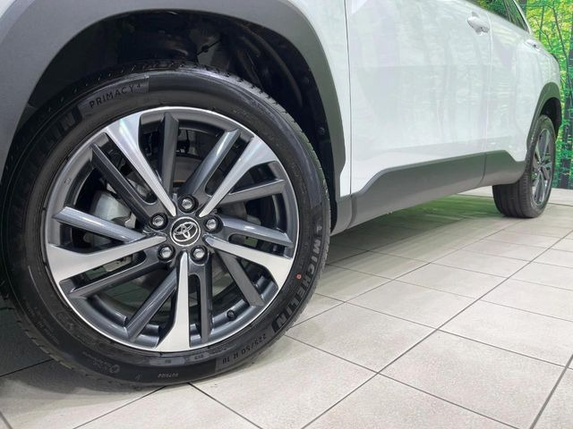 �y����18�C���`�A���~�z�C�[���z�O�ςɃ}�b�`���������A���~�z�C�[���𑕒����Ă���܂��B�e��ЊO�A���~�z�C�[����A�X�^�b�h���X�^�C�����戵�����Ă���܂��B���񂲑��k����������