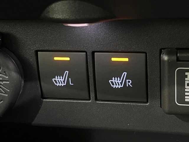 �y�V�[�g�q�[�^�[�z�������ɏd�󂷂�V�[�g�q�[�^�[!�G�A�R����葁�����܂��Ă����̂Ŋ�����̐l�����S�ł��ˁ�G�A�R���̉����͊������邩����A�Ƃ������ɂ����������߂ł��B