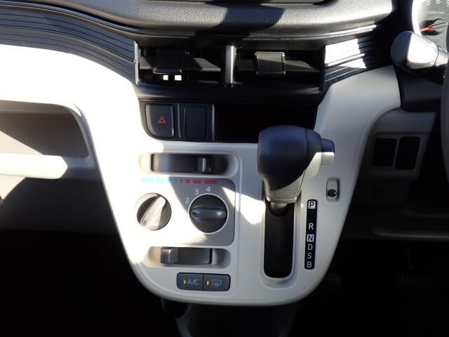 �V�t�g�ƃG�A�R���ł��B�_�C�������̃}�j���A���G�A�R���ɂȂ�܂��B�V���v���Ŏg���₷��!