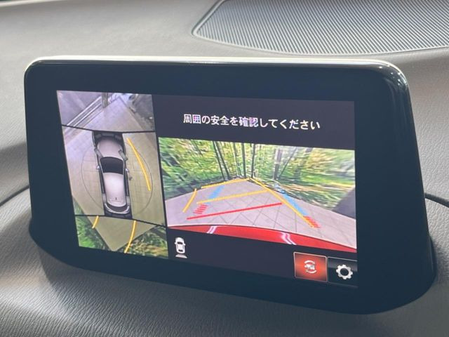 �y360&deg;�r���[���j�^�[�z��p�̃J�����ɂ��A�ォ�猩���낵���悤�Ȏ��_��360�x�N���}�̎��͂��m�F���邱�Ƃ��ł��܂������p�������m�F���₷���A�����ꏊ�ł̐؂�Ԃ��⒓�Ԃ��X���[�Y�ɍs���܂��B