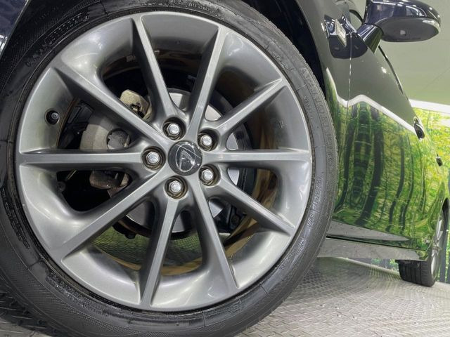 �y����17�C���`�A���~�z�C�[���z�O�ςɃ}�b�`���������A���~�z�C�[���𑕒����Ă���܂��B�e��ЊO�A���~�z�C�[����A�X�^�b�h���X�^�C�����戵�����Ă���܂��B���񂲑��k����������