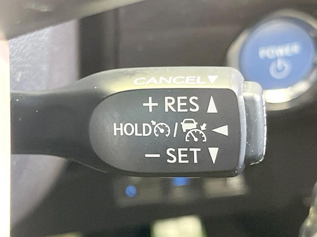 �y���[�_�[�N���[�Y�R���g���[���z�������H�ł̒��������s���y��!!�����ő��x��ۂN���[�Y�R���g���[�����A�Փˌy���V�X�e���ƘA�g���A�O���̎ԗ������m���ĎԊԂ�ۂ悤�ɑ��x���߂��Ă���܂�!!