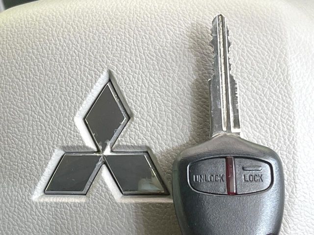 �y�L�[���X�z�������ꂽ�ꏊ����ł��{�^����Ńh�A�̊J���E�{�����ł���̂łƂ��Ă��֗�!�h�A�̌�������ɏ������邱�Ƃ�����܂����