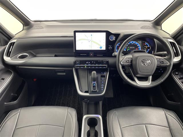 ヴォクシー1.8 ハイブリッド S-Z