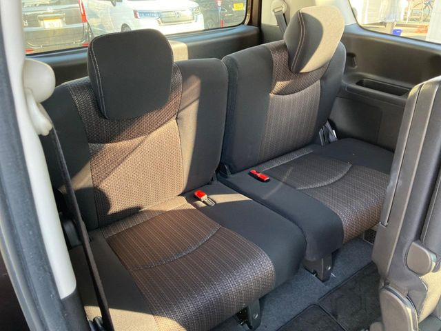 3��ڃV�[�g�͂�������ԗǍD����l�ł��������ƍ����Ē����܂��̂ŁA��l���ł̂��o���������N���N�ł��􂲉Ƒ��ŁA�C�̒m�ꂽ���ԂŁA�h���C�u�ɍs���̂��y���݂ł��ˁ�