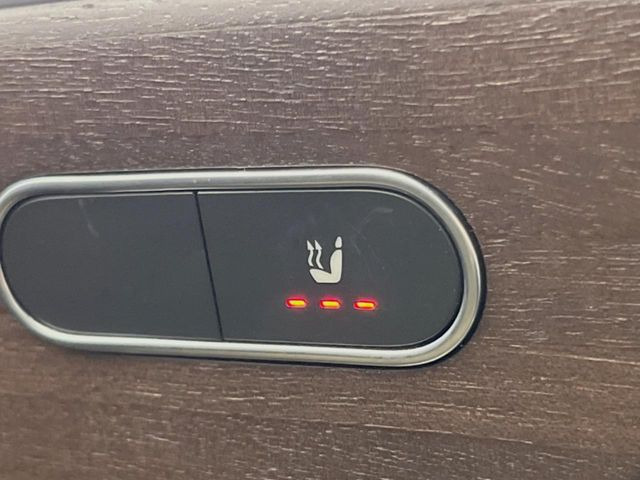 ���t�����g�V�[�g�q�[�e�B���O:�^�]�ȁE����ȋ��ɎO�i�K�Œ��߂��\�ȃV�[�g�q�[�^�[�𑕔����Ă���܂��B�G�߂��킸���K�ɂ��g�p���������܂��B