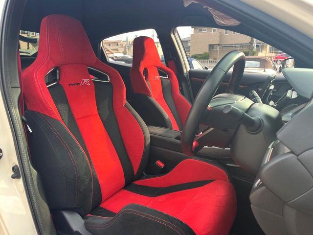 �^�]�ȃV�[�g���͎g�p�������Ȃ��A�ǍD�ȏ�ԂƂȂ��Ă��܂��B���J�Ɏg���Ă������Ƃ��悭�킩��܂��ˁB