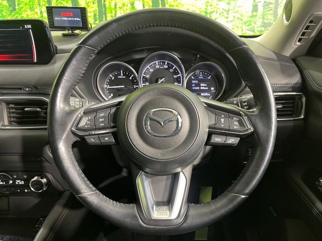 �y�����v�����X�e�A�����O�z�㎿�Ȋv���g�p���邱�ƂŁA��ɂ����������݂ƂĂ��^�]���₷���n���h���ł���