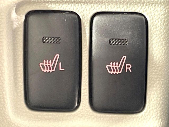 �y�V�[�g�q�[�^�[�z�������ɏd�󂷂�V�[�g�q�[�^�[!�G�A�R����葁�����܂��Ă����̂Ŋ�����̐l�����S�ł��ˁ�G�A�R���̉����͊������邩����A�Ƃ������ɂ����������߂ł��B