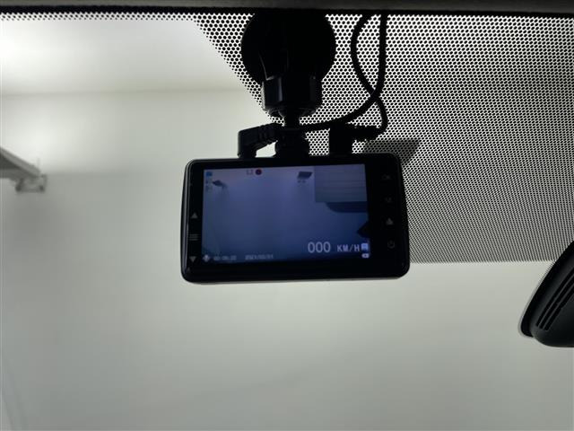 セレナ1.2 e-POWER XV