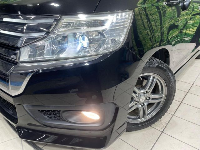 �yLED�w�b�h���C�g�z���V����ԑ��s�����ǍD�Ȏ��E���m�ۂ����S���ĉ^�]�ł��鍂�P�xLED�w�b�h���C�g�𑕔�!�_�����x�������A����d�͂��}�����Ă��܂��B