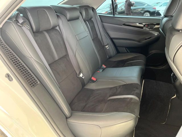 �㕔���Ȃ��C�ɂȂ�悤�ȃL�Y�E�����ւ��蓙�A�傫�ȃ_���[�W�͂Ȃ��A�ǍD�ȏ�Ԃł��B