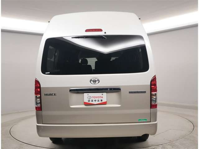 ハイエース2.7 グランドキャビン 4WD