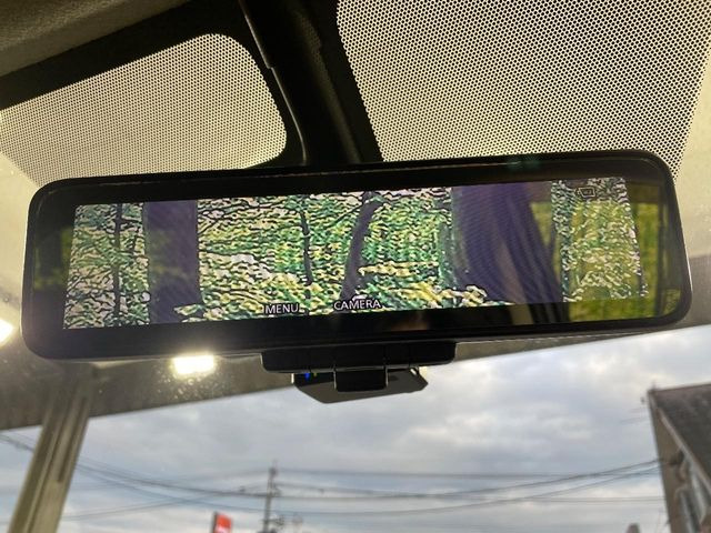 �y�C���e���W�F���g���[���~���[�z��Ȃ̑傫�ȉו��⓯��҂Ō�����m�F���Â炢���ł����S!�J�������B�e�����ԗ�����̉f�������[���~���[���ɕ\���B�N���A�Ȏ��E�ŏ󋵂̊m�F���\�ł�!