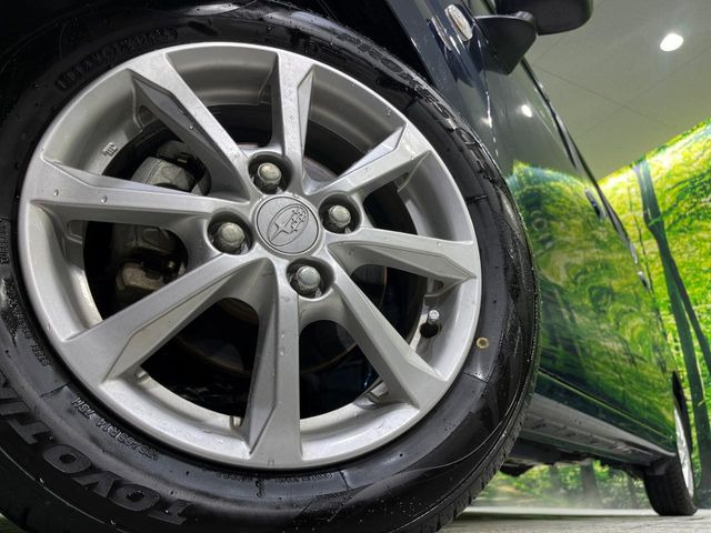 �y����14�C���`�A���~�z�C�[���z�O�ςɃ}�b�`���������A���~�z�C�[���𑕒����Ă���܂��B�e��ЊO�A���~�z�C�[����A�X�^�b�h���X�^�C�����戵�����Ă���܂��B���񂲑��k����������