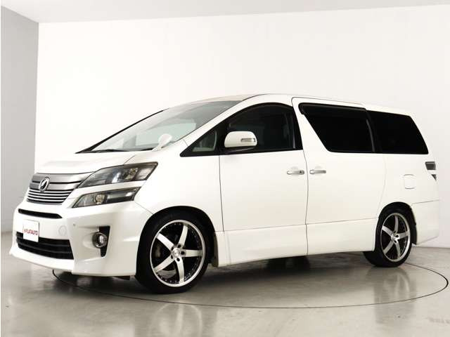 プライバシーガラス装着車両ですので、ご安心くださいませ!