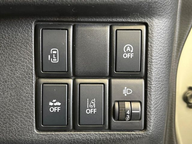 �y�p���[�X���C�h�h�A�z�X�}�[�g�L�[��^�]�Ȃ̃X�C�b�`�ŃX���C�h�h�A�̊J���\���d��������͂����ăh�A���J����K�v�������A���������q�l�ł��A�d���ו��������Ă��鎞�����N�ɊJ���߂ł��܂���