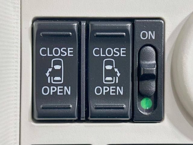 �y�����p���[�X���C�h�h�A�z�X�}�[�g�L�[��^�]�Ȃ̃X�C�b�`�Ō�ȗ����X���C�h�h�A�̊J���\���d��������͂����ăh�A���J����K�v�������A�����Ȃ��q�l�ł��ȒP�ɊJ���߂ł����K�ł���