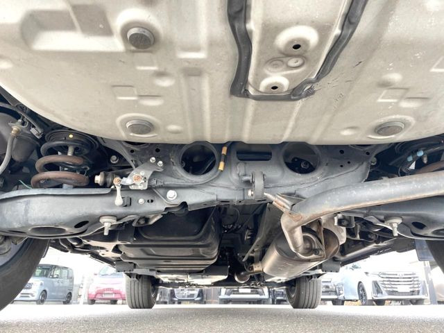 ����肪���ꂢ�Ȃ����ɁA�h�K���H�̎{�H���I�X�X���B�~��n��͂������A���ݕ��ɂ��Z���̕���A��Ń}�����E�E�B���^�[�X�|�[�c���������ɑ�ύD�]���������Ă���܂��B