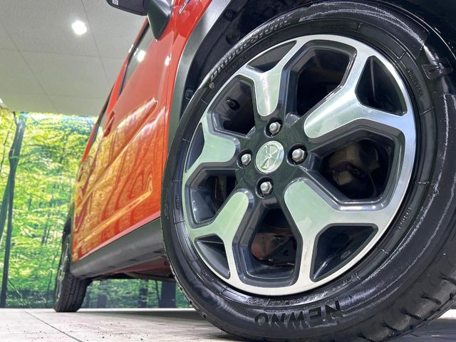 �y����15�C���`�A���~�z�C�[���z�O�ςɃ}�b�`���������A���~�z�C�[���𑕒����Ă���܂��B�e��ЊO�A���~�z�C�[����A�X�^�b�h���X�^�C�����戵�����Ă���܂��B���񂲑��k����������