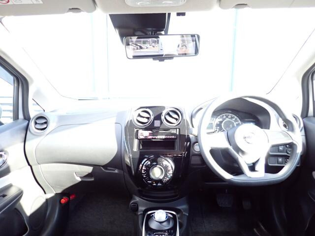 �C���p�l�摜�ɂȂ�܂��B�ԓ��͐��Ǝ҂ɂĎ����N���[�j���O�{�H�ς݂Ȃ̂ŁA��ϐ����ł��B