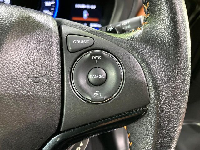 �y�N���[�Y�R���g���[���z�������H�����N���N���s�B�A�N�Z���𗣂��Ă���葬�x�ő��s���ł��A�������^�]���̕��S���y��!�����E�������ȒP�ȃX�C�b�`����Œ����ł��܂��B