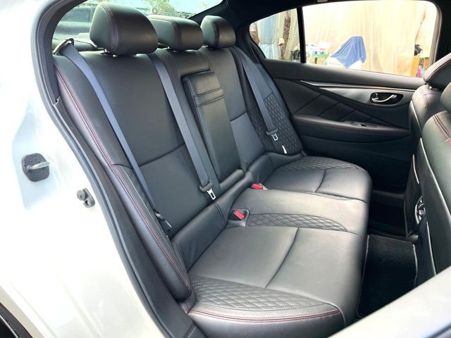 �㕔���Ȃ��C�ɂȂ�悤�ȃL�Y�E�����ւ��蓙�A�傫�ȃ_���[�W�͂Ȃ��A�ǍD�ȏ�Ԃł��B