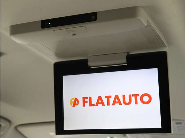 【後席モニター!】フリップダウンモニター完備!お子さまも映像を見ながら、快適に楽しくお過ごしいただけます♪ミニバンでは欠かせない大人気装備です!!