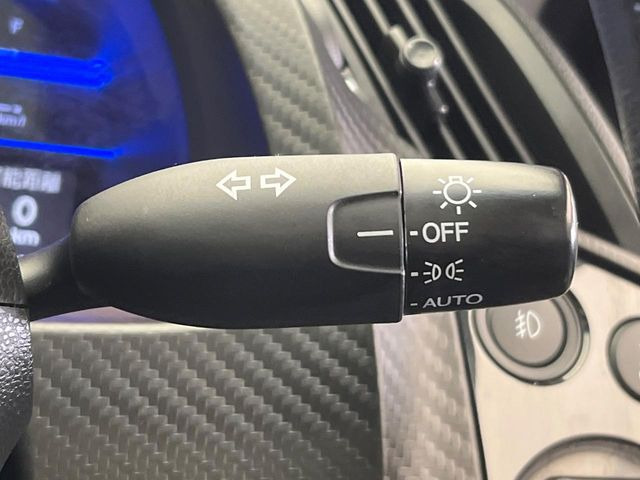 �y�I�[�g���C�g�z����̖��邳�ɉ����Ď����Ńw�b�h���C�g�̓_���E�������ł���@�\�ł�!���C�g�̕t���Y��E�����Y��Ȃǂ������Ȃ�A�J�̓���[���̑��s�����S!�g���l���ʉߎ����֗��ł��ˁ�