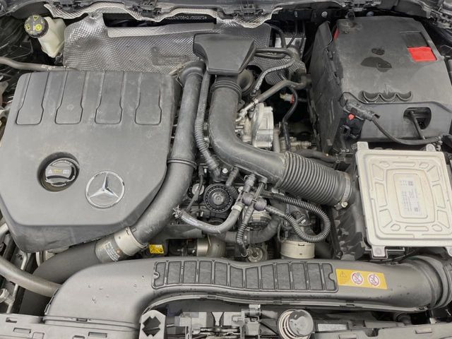 �����X�ł́A�e���[�J�[�̐�p�f�f�e�X�^�[�𓱓��B���Ǝ��i�����e�N�j�J���X�^�b�t���풓���Ă���܂��̂ŁA������̍ۂɂ����S���Ă����p���������܂��B