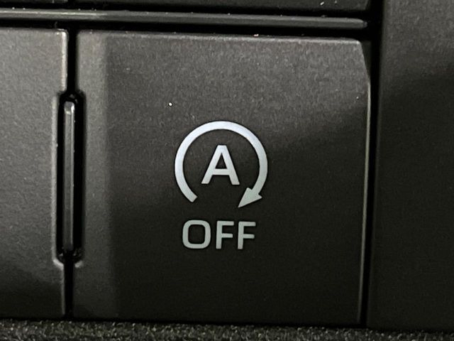 �y�A�C�h�����O�X�g�b�v�z�ԐM����a�؂Œ�Ԃ����ۂɃG���W�����~���A���ʂȔR���̏����}���܂��B�R��������ی�ɂȂ���@�\��G���W���̓u���[�L�𗣂��΍Ďn�����܂��B