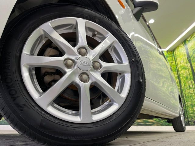 �y����14�C���`�A���~�z�C�[���z�O�ςɃ}�b�`���������A���~�z�C�[���𑕒����Ă���܂��B�e��ЊO�A���~�z�C�[����A�X�^�b�h���X�^�C�����戵�����Ă���܂��B���񂲑��k����������