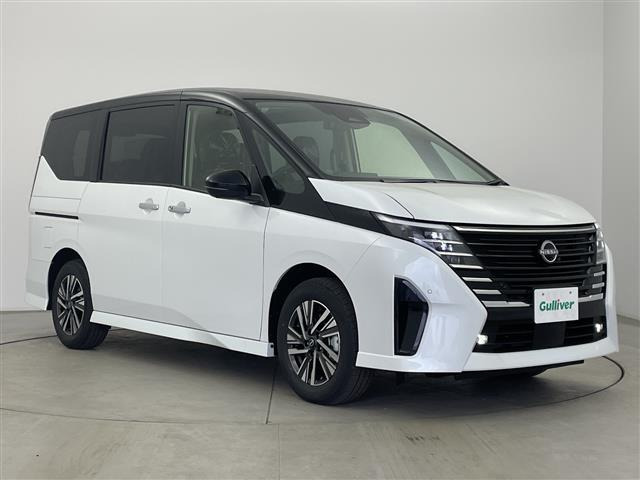 セレナ1.4 e-POWER ハイウェイスターV