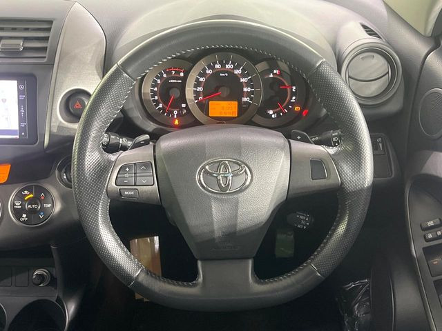 �y�X�e�A�����O�X�C�b�`�z�^�]���A�O������ڐ������炷���ƂȂ��A�I�[�f�B�I���̑��삪�\�ȕ֗��@�\!���S&���K�ȃh���C�u�����o���Ă���܂���