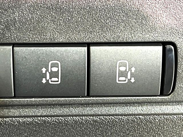 �y�����p���[�X���C�h�h�A�z�X�}�[�g�L�[��^�]�Ȃ̃X�C�b�`�Ō�ȗ����X���C�h�h�A�̊J���\���d��������͂����ăh�A���J����K�v�������A�����Ȃ��q�l�ł��ȒP�ɊJ���߂ł����K�ł���