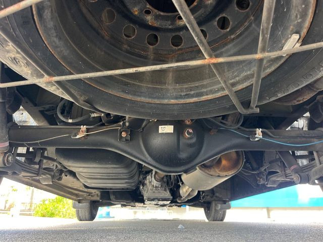 ����肪���ꂢ�Ȃ����ɁA�h�K���H�̎{�H���I�X�X���B�~��n��͂������A���ݕ��ɂ��Z���̕���A��Ń}�����E�E�B���^�[�X�|�[�c���������ɂ��D�]���������Ă���܂��B