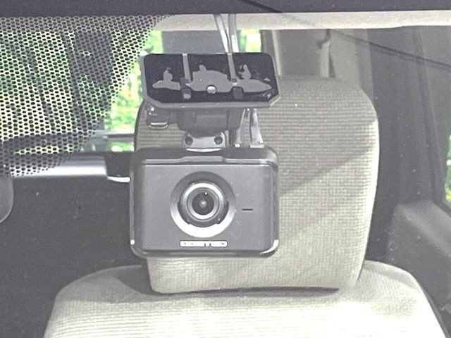 �y�h���C�u���R�[�_�[�z�h���C�u���R�[�_�[����!���s���͂������A������^�]�⎖�̂ɑ��������ہA�f���ŋL�^���A����̃��X�N�ɔ����܂��B���L�^�pSD�J�[�h�͂��q�l�����g�ł��������������K�v������܂��B