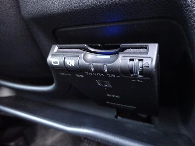 ETC���ڂł��B�L�����H�̗������Œ�Ԃ��鎖�Ȃ��X���[�Y�ɒʉ߂ł��܂��B