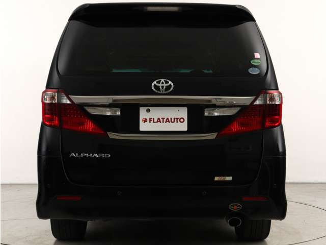 前後ドライブレコーダーもお取り付けできます!安心安全なカーライフには必需品ですね!