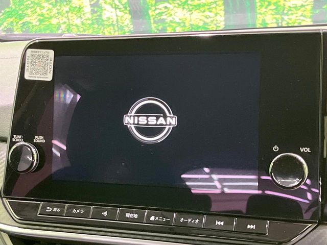 �y�����i�r�z�l�C�̏����i�r�𑕔����Ă���܂��B�i�r�̎g���₷���͂������A�I�[�f�B�I�@�\���[��!�L�����v�◷�s�͂������A�ʋ΂┃�����ȂǕ��i�̃h���C�u���y�����Ȃ�͂���