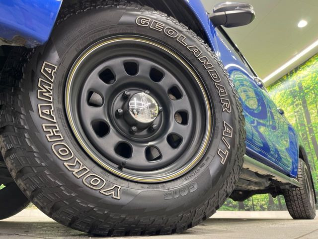 �y����17�C���`�A���~�z�C�[���z�O�ςɃ}�b�`���������A���~�z�C�[���𑕒����Ă���܂��B�e��ЊO�A���~�z�C�[����A�X�^�b�h���X�^�C�����戵�����Ă���܂��B���񂲑��k����������