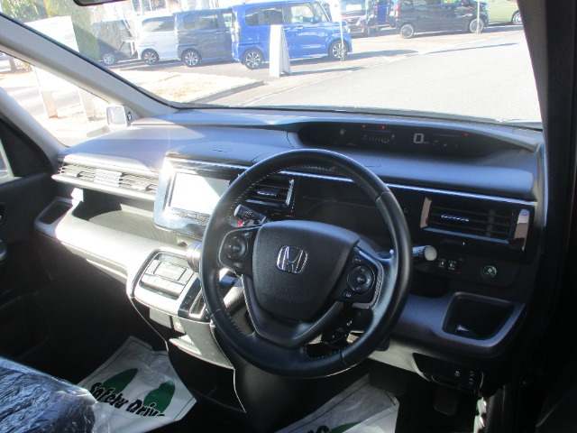 ステップワゴン1.5 スパーダ ホンダ センシング