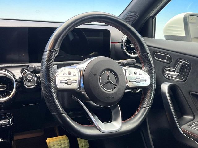 ���n���h�����̃X�������Ȃ��A���ꂢ�ȏ�Ԃ��ێ����Ă���܂��B�e�X�C�b�`���̓�����m�F�ς݂ł��B