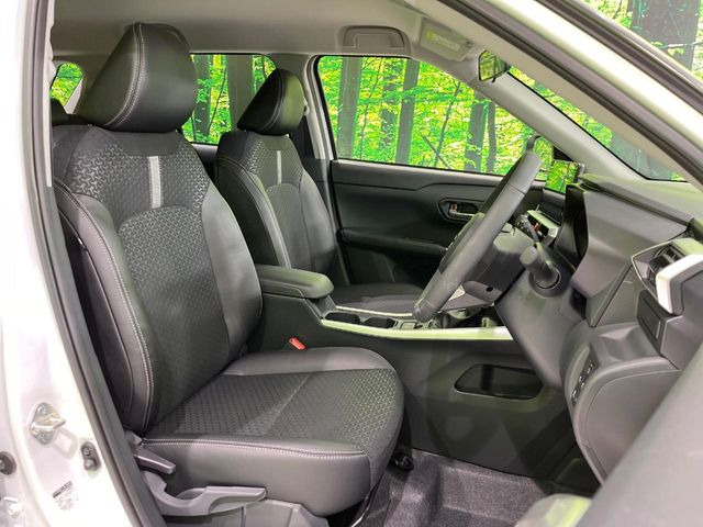 �y�n�[�t���U�[�V�[�g�z�������ƍ���S�n�𗼗������l�C�̃V�[�g���w�ʁE���ʂ̃t�@�u���b�N�f�ނ́A�ʋC���̗ǂ��⊊��ɂ����ɗD��Ă��܂��B�C���╞���ɍ��E���ꂸ���K�ɂ���肢�������܂��B