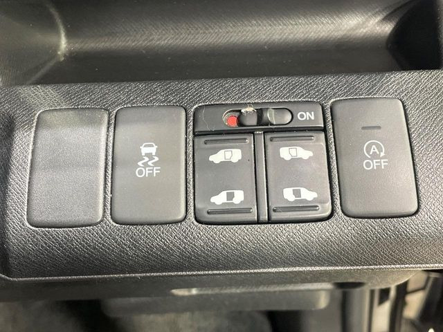 �y�����p���[�X���C�h�h�A�z�X�}�[�g�L�[��^�]�Ȃ̃X�C�b�`�Ō�ȗ����X���C�h�h�A�̊J���\���d��������͂����ăh�A���J����K�v�������A�����Ȃ��q�l�ł��ȒP�ɊJ���߂ł����K�ł���