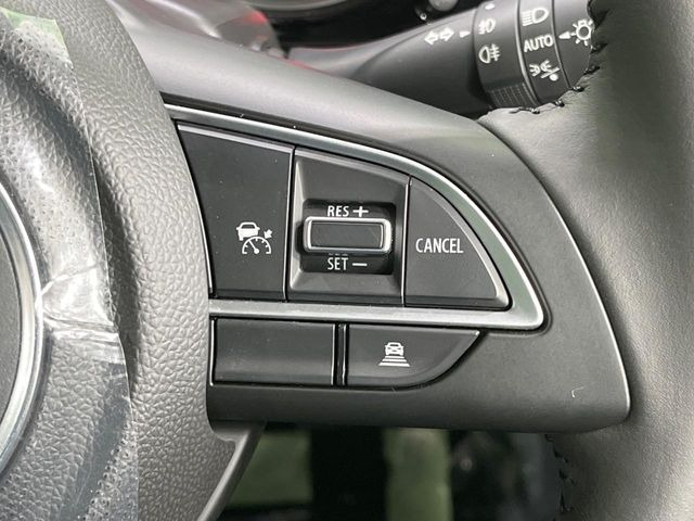 �y�A�_�v�e�B�u�N���[�Y�R���g���[���z�������H�ł̒��������s���y��!!�����ő��x��ۂN���[�Y�R���g���[�����A�Փˌy���V�X�e���ƘA�g���A�O���̎ԗ������m���ĎԊԂ�ۂ悤�ɑ��x���߂��Ă���܂�!!