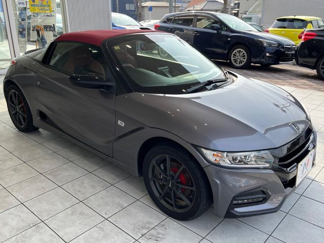 �������x�̃K���X�疌�ŝ����͂������A�㎿�ȃc���E����������B���O����_���J�����؂Ȉ��Ԃ�ی삵�A�F�����E�򉻂�h�~�B�u�e�X�v���b�V���R�[�g�v�A�u�e�v���~�b�T�R�[�g�v���炨�I�т��������܂��B